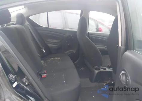 2012 Nissan Versa 1.6 S z USA, uszkodzony, nr VIN 3N1CN7AP5CL914841